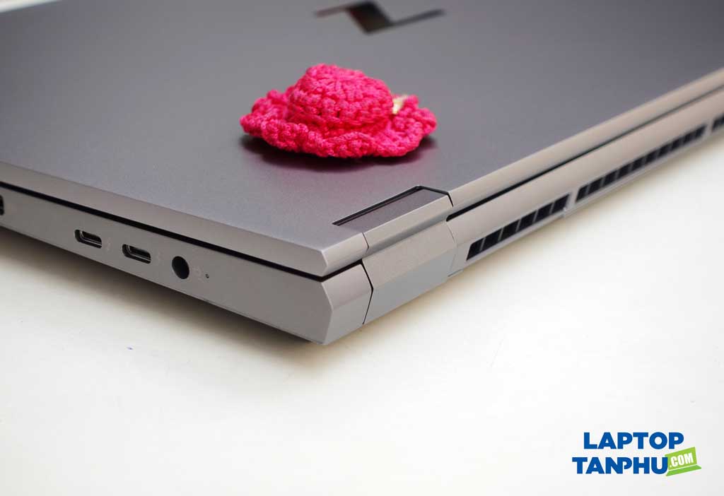 hp-zbook-fury-g8-rtx-a200-rtxa5000-laptoptanphu.com-14