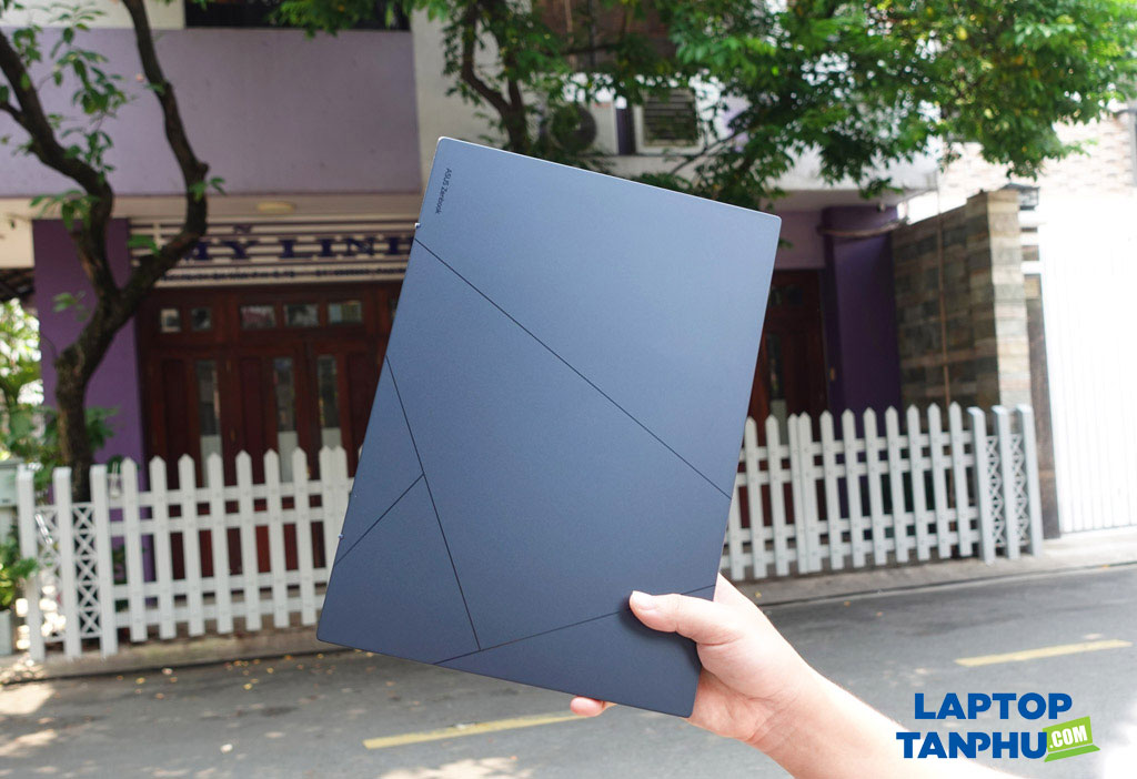 Asus-Zenbook-14-Q409ZA-newseal-1-laptoptanphu