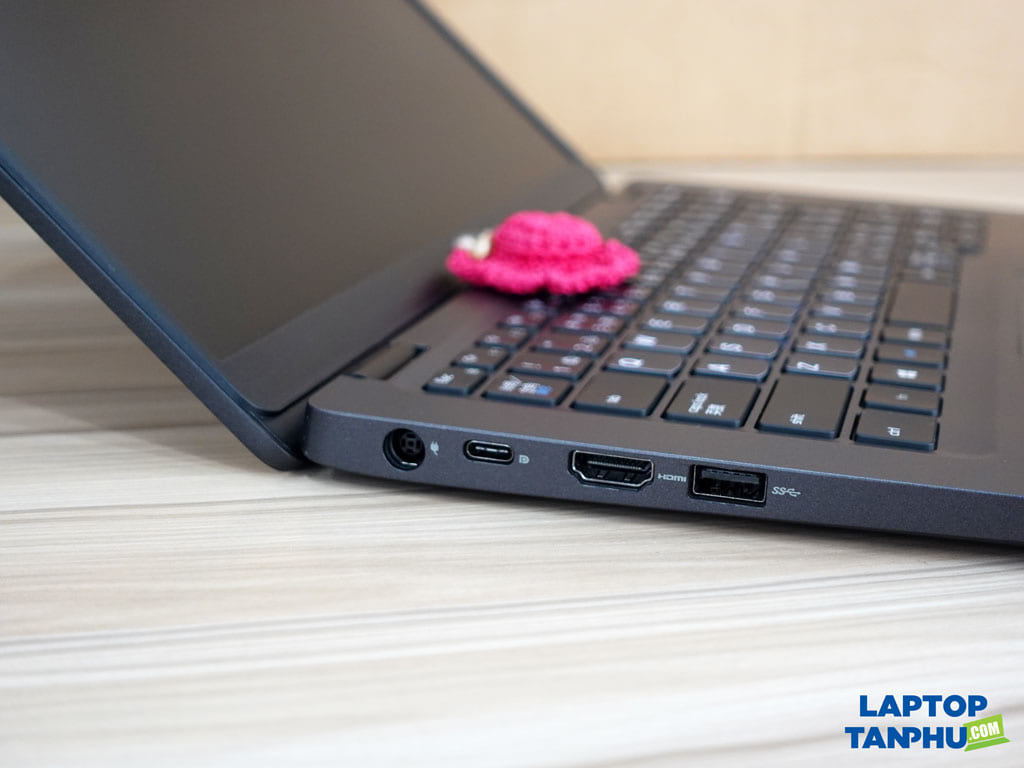 cổng kết nối Dell latitude 5300 key japan