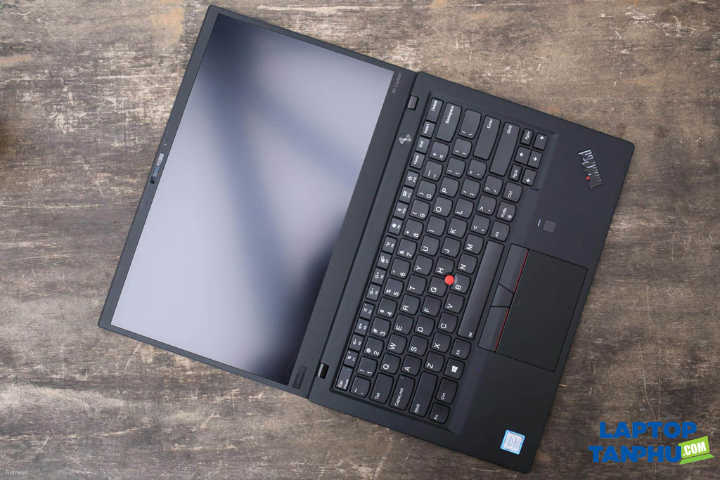 thinkpad-x1-gen-6-laptoptanphu.com-6