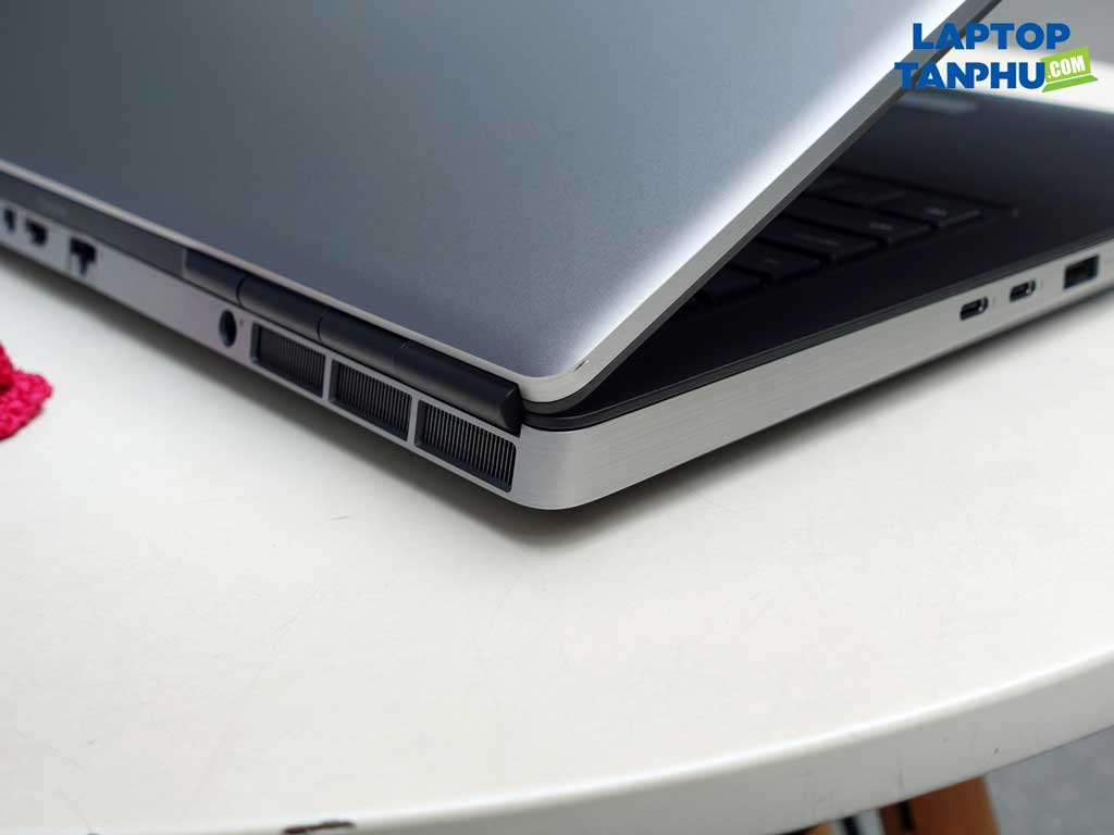 tan-nhiet-Dell-precision-7760-i9-rtx-a3000-mayxaugiacao-1